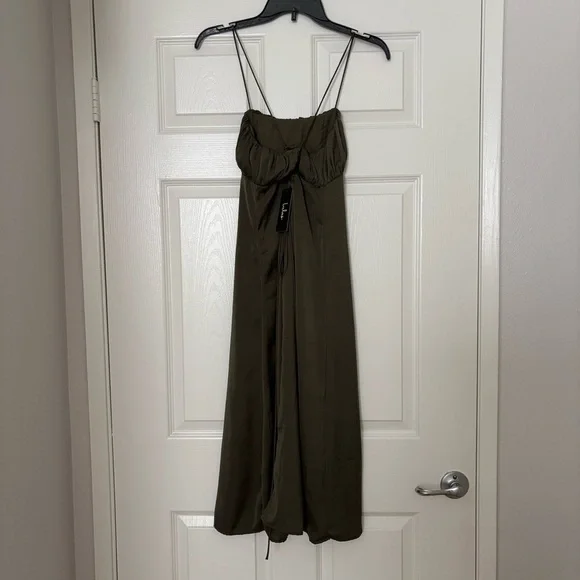 NWT Lulu's Dark Green Dress - Picture 4 of 6